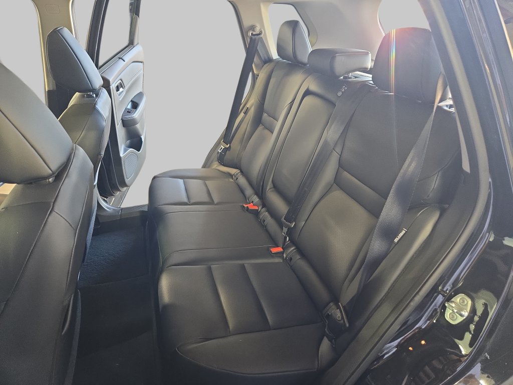 Used 2021 Nissan Rogue SV AWD/4WD image 17