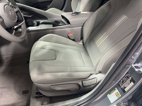 New 2026 Hyundai Elantra Sport FWD image 7
