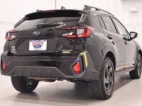 Used 2024 Subaru Crosstrek 2.5i Sport AWD/4WD image 9