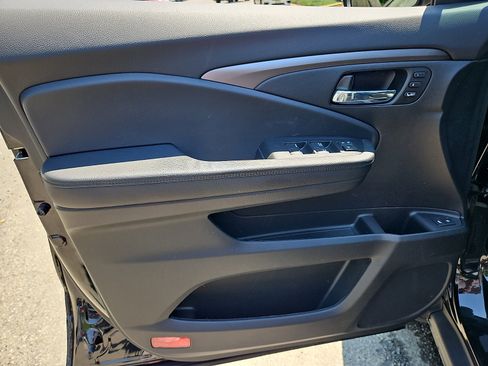Used 2020 Honda Pilot EX-L image 13