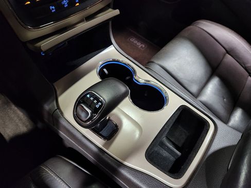 Used 2015 Jeep Grand Cherokee Summit w/ Trailer Tow Group IV image 40