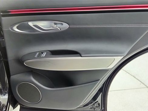 Used 2026 Genesis GV70 2.5T Select image 26