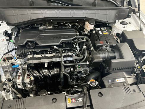 Used 2025 Hyundai Kona SEL AWD/4WD image 33