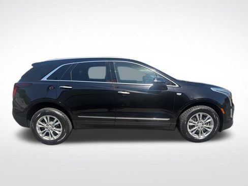 Used 2020 Cadillac XT5 Premium Luxury AWD/4WD image 2