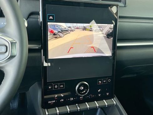 New 2026 GMC Terrain Elevation FWD image 9