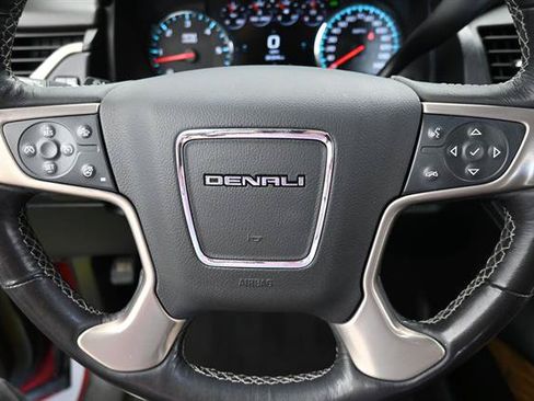Used 2018 GMC Yukon Denali w/ Open Road Package RWD image 12