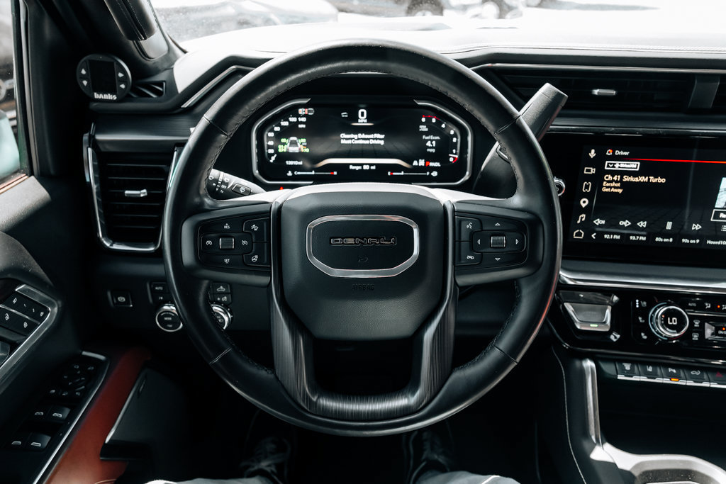 Used 2026 GMC Sierra 3500 Denali Ultimate w/ LPO, Black Badging Package AWD/4WD image 28