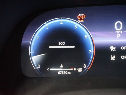 Used 2023 Toyota Highlander Limited image 16