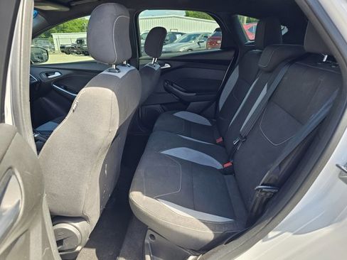 Used 2017 Ford Focus ST FWD image 31