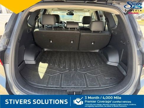 Used 2021 Hyundai Santa Fe SEL w/ Convenience + Premium Package FWD image 10