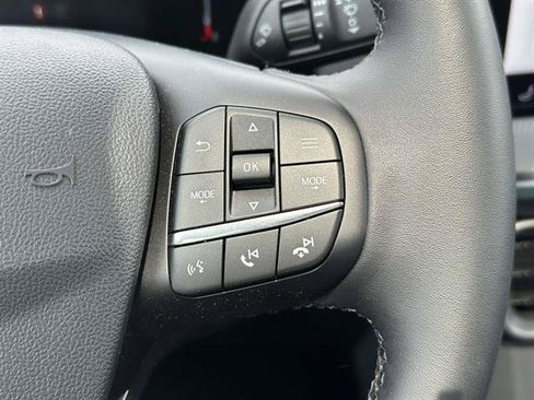 Used 2025 Ford Maverick XLT w/ XLT Luxury Package AWD/4WD image 16