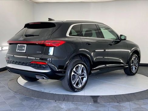 Certified 2025 Audi Q5 Premium w/ Convenience Package AWD/4WD image 7