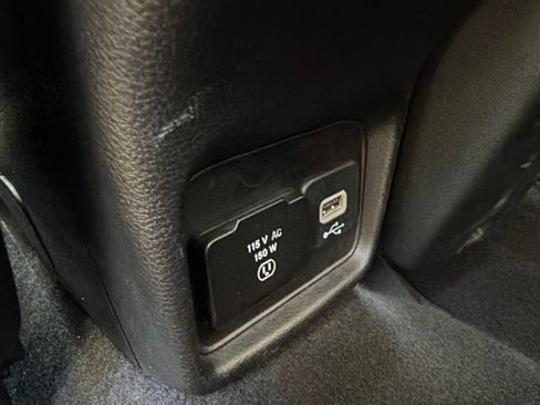 Used 2020 Jeep Compass Limited AWD/4WD image 27