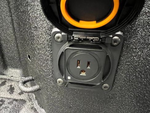 New 2026 Chevrolet Silverado 1500 LT w/ Z71 Off-Road Package image 36