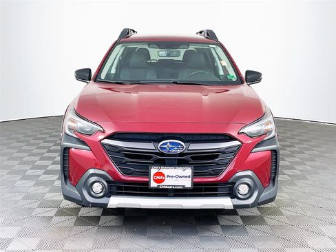 Certified 2025 Subaru Outback Premium AWD/4WD image 2