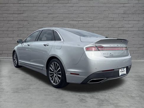 Used 2017 Lincoln MKZ Select FWD image 5