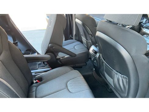 Certified 2021 Hyundai Palisade SEL image 16