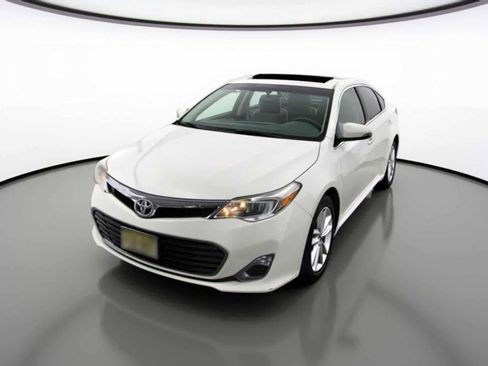 Used 2014 Toyota Avalon XLE Premium image 1