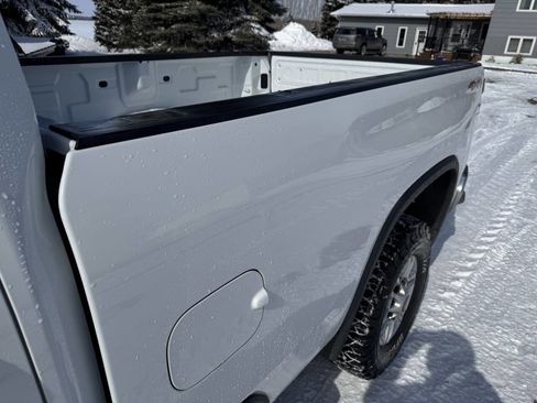 Used 2023 Chevrolet Silverado 2500 LT w/ Fleet Comfort Package AWD/4WD image 25