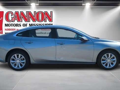 Used 2024 Chevrolet Malibu LT FWD image 4