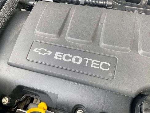 Used 2020 Chevrolet Trax LS w/ Tint and Cruise Package image 31