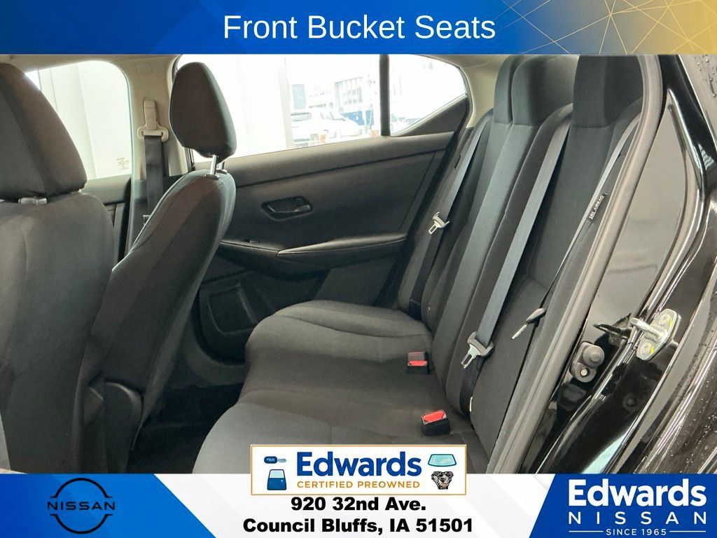 Used 2025 Nissan Sentra S w/ Lighting Package FWD image 13