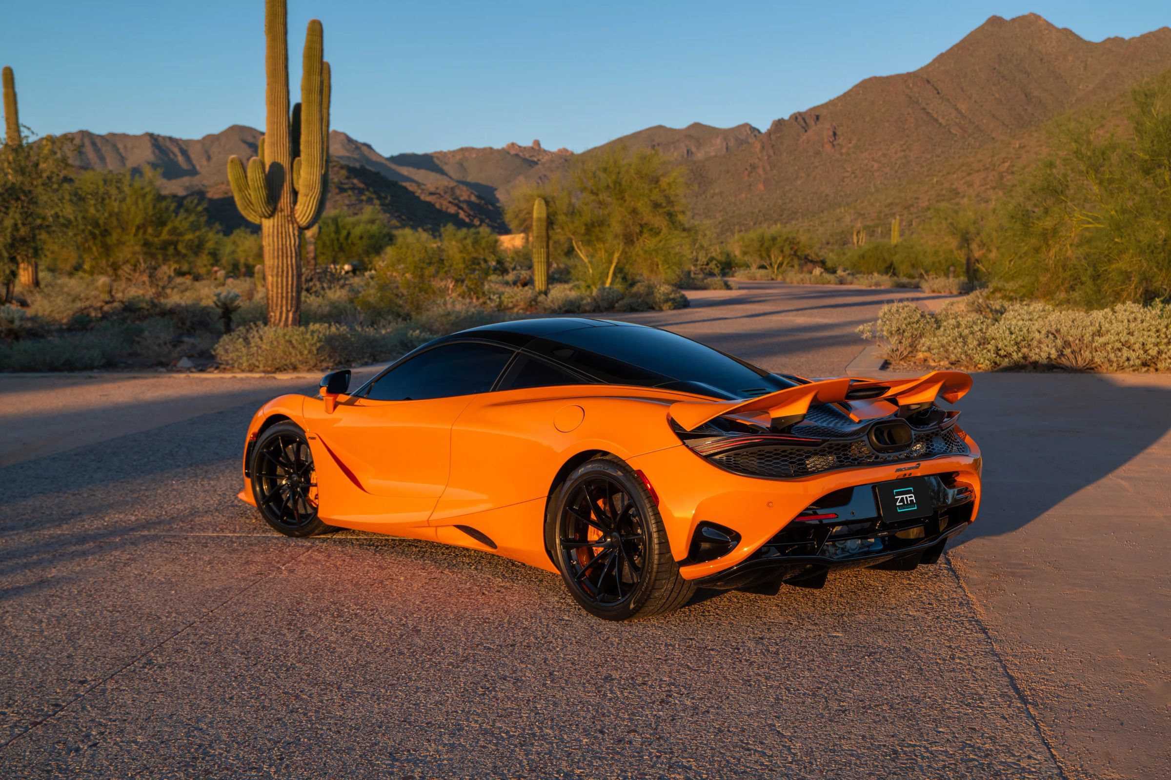 Used 2026 McLaren 750S RWD image 2