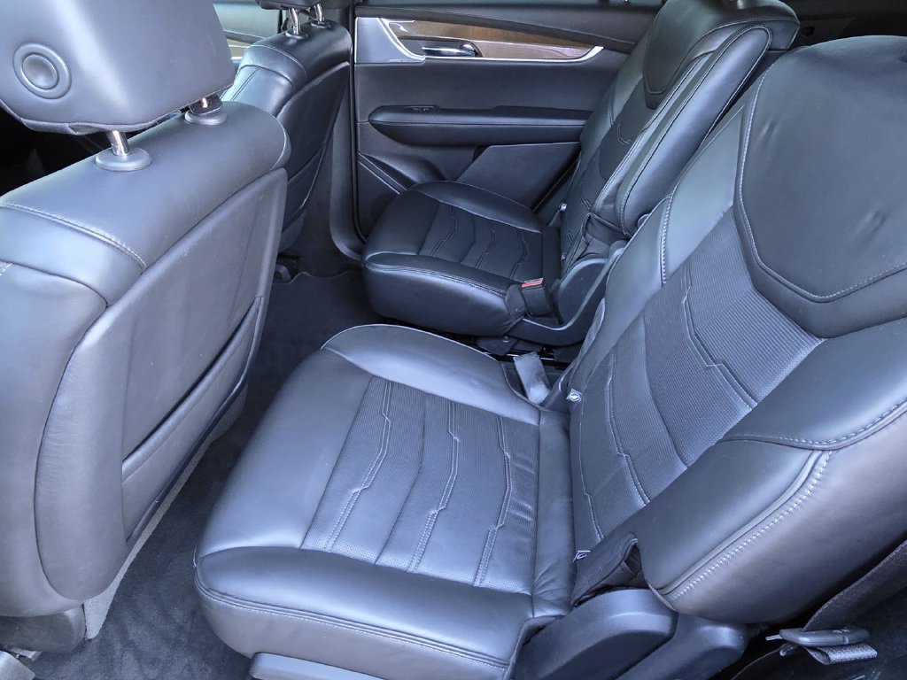 Used 2020 Cadillac XT6 Sport w/ Platinum Package AWD/4WD image 9