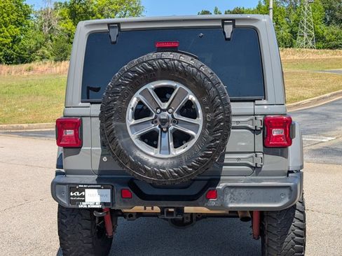 Used 2020 Jeep Wrangler Unlimited Sahara AWD/4WD image 21