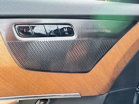 Used 2021 Volvo XC90 T8 Inscription Expression w/ Advanced Package image 39