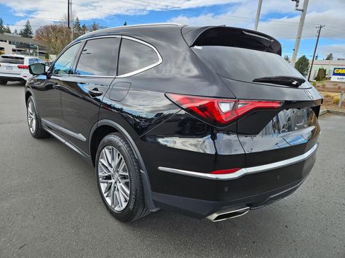 Used 2023 Acura MDX SH-AWD w/ Advance Package image 5