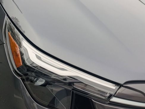 New 2026 Subaru Forester Premium image 9