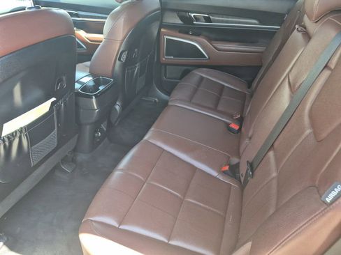 Used 2024 Kia Telluride EX image 15