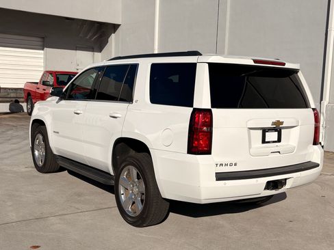 Used 2018 Chevrolet Tahoe LT image 3