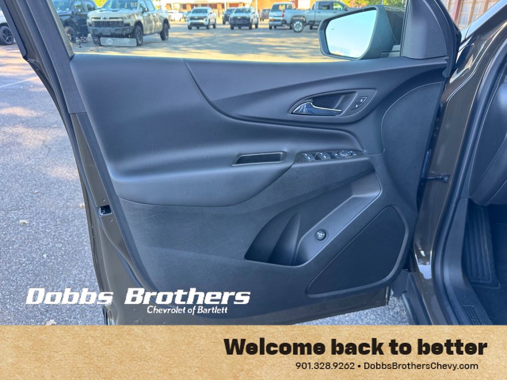 Used 2023 Chevrolet Equinox LT FWD image 14