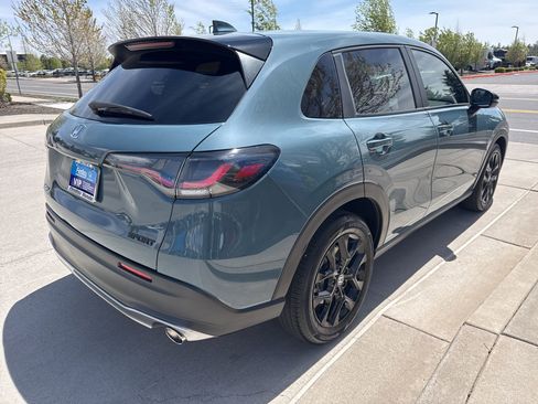 Used 2024 Honda HR-V Sport image 5