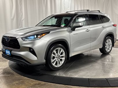 Used 2021 Toyota Highlander Limited