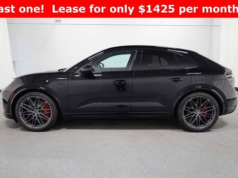 New 2025 Porsche Macan Turbo Electric image 2