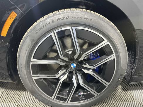 New 2026 BMW 760i xDrive w/ Executive Package image 10