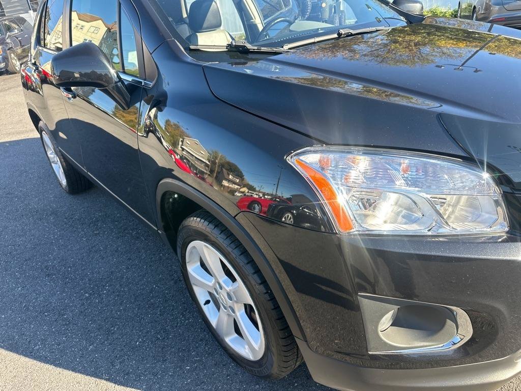Used 2015 Chevrolet Trax LTZ AWD/4WD image 30