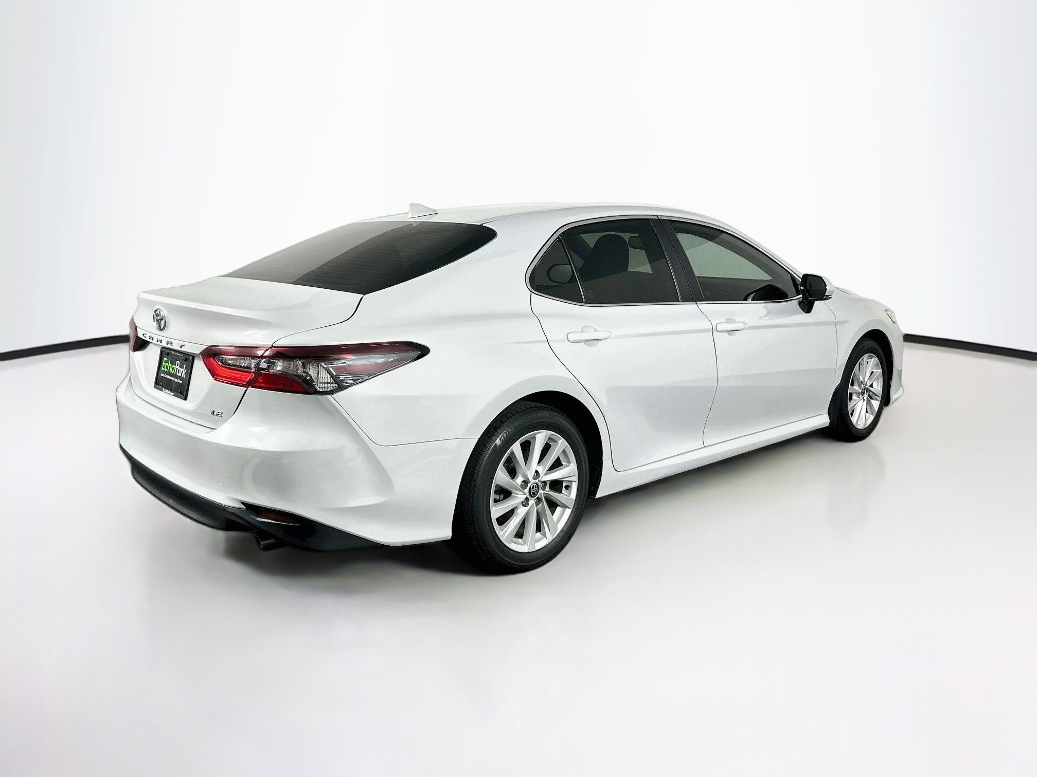 Used 2024 Toyota Camry LE w/ Convenience Package FWD image 9