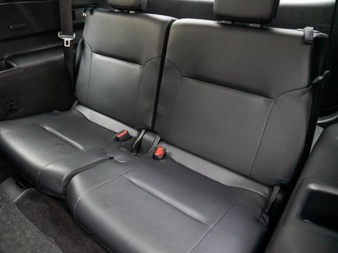 Used 2024 Mitsubishi Outlander SE image 26