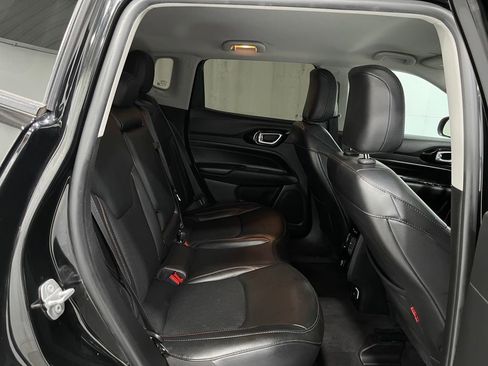 Used 2022 Jeep Compass Trailhawk image 29