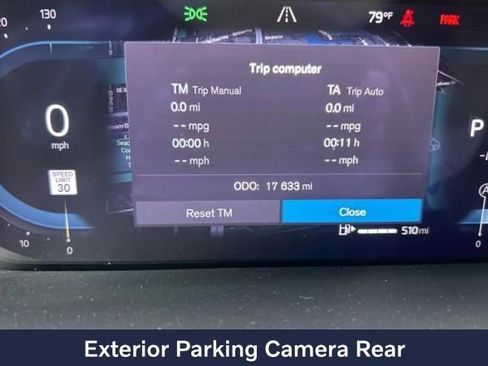 Used 2024 Volvo XC60 B5 Plus image 13