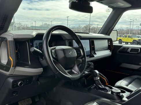 Used 2023 Ford Bronco Badlands AWD/4WD image 13