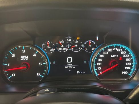 Used 2020 GMC Yukon Denali AWD/4WD image 17