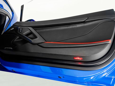 Used 2018 Lamborghini Aventador S image 47