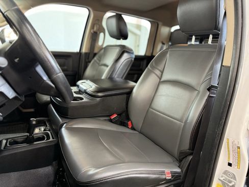 Used 2019 RAM 3500 Tradesman image 25