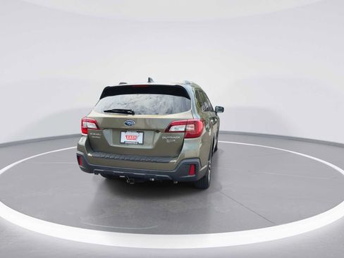 Used 2019 Subaru Outback 3.6R Touring w/ Protection Package #1 AWD/4WD image 7