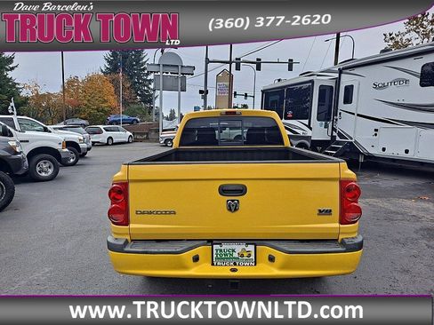 Used 2006 Dodge Dakota SLT w/ R/T Group image 4